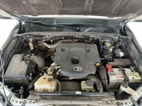 Toyota Hilux 2.4, снимка 17