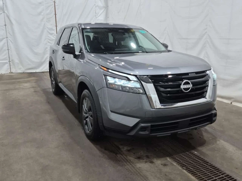 Nissan Pathfinder * S 4WD * CARFAX * ЦЕНА ДО БГ, снимка 2 - Автомобили и джипове - 53523482