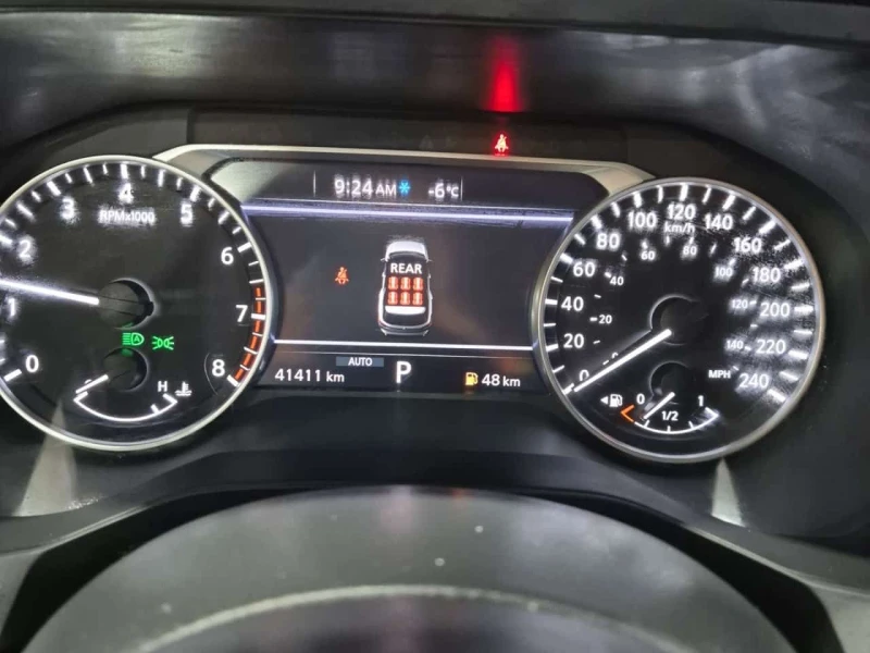 Nissan Pathfinder * S 4WD * CARFAX * ЦЕНА ДО БГ, снимка 11 - Автомобили и джипове - 53523482