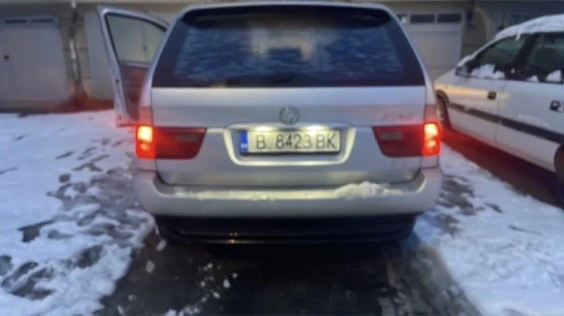 BMW X5  - изображение 8