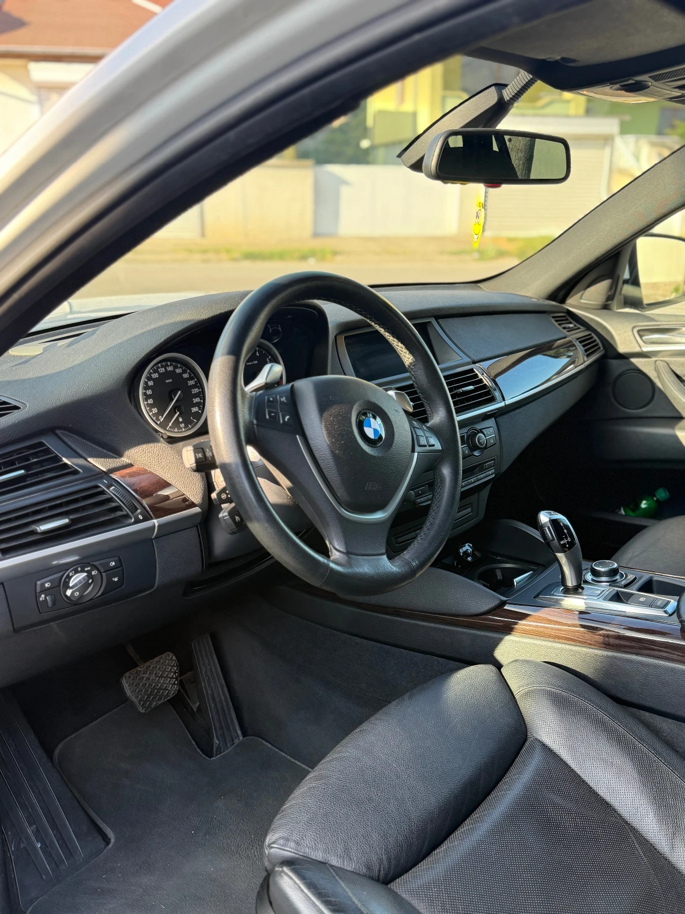 BMW X6  - изображение 10