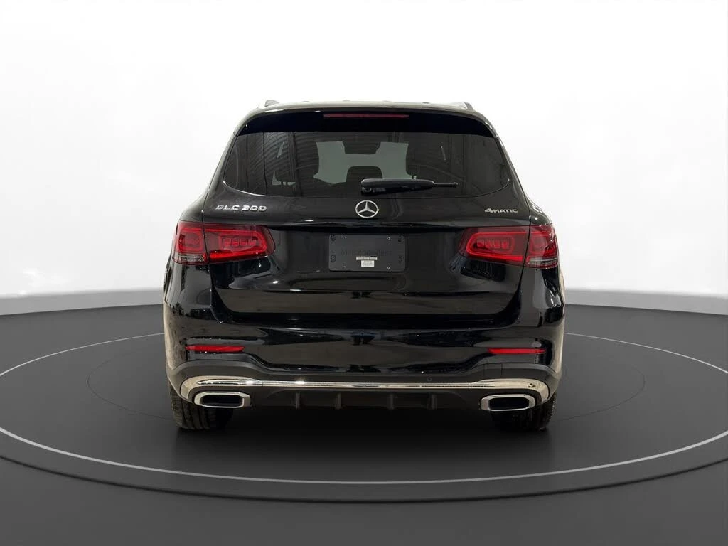 Mercedes-Benz GLC 300 4MATIC * CARFAX * АвтоКредит* (ЦЕНА ДО БГ) - изображение 5