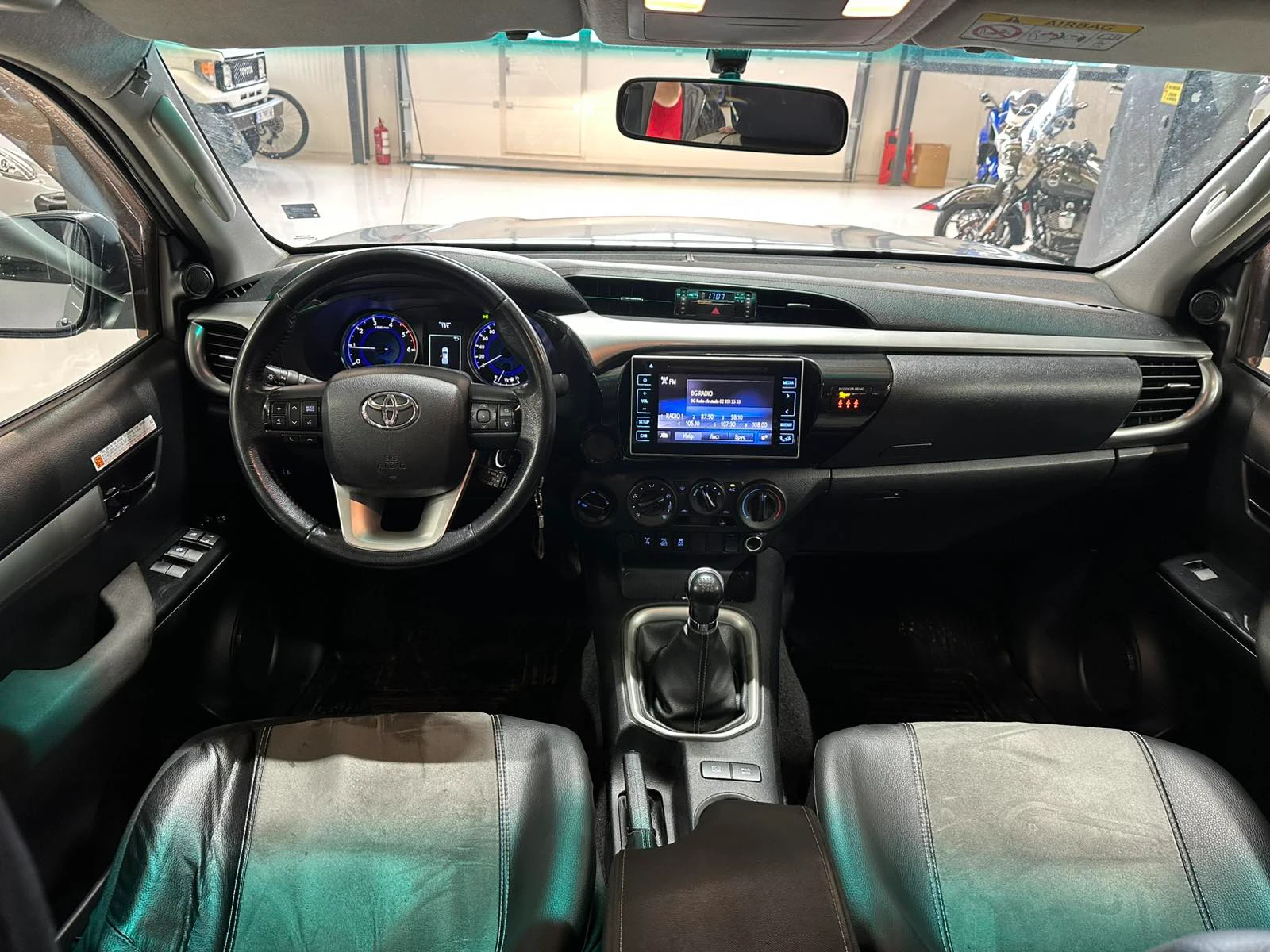 Toyota Hilux 2.4 | Mobile.bg � ����������� 10