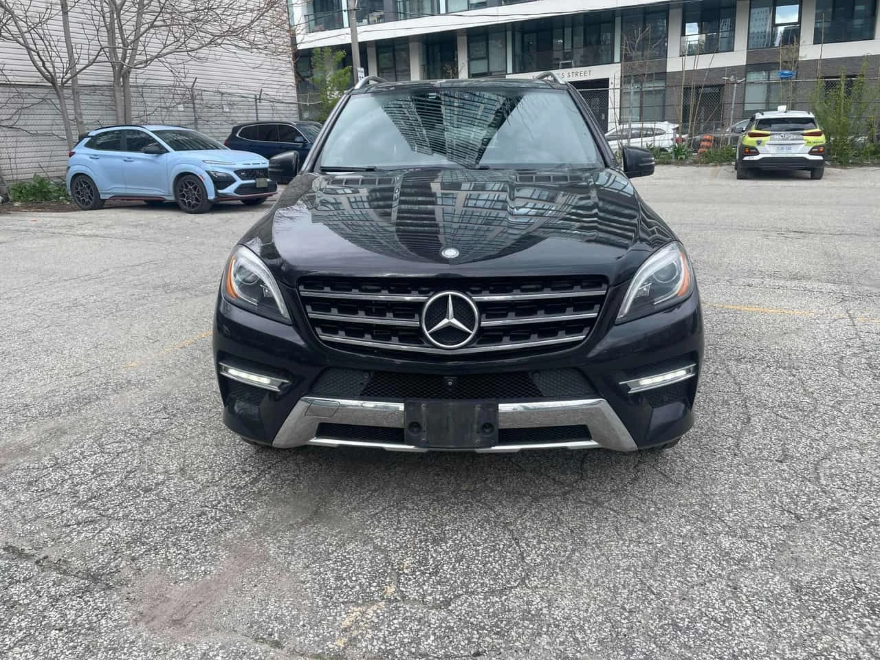 Mercedes-Benz ML 350 BlueTEC/ПОДГРЕВИ/360 КАМЕРИ/ПАНОРАМА, снимка 2 - Автомобили и джипове - 54655877