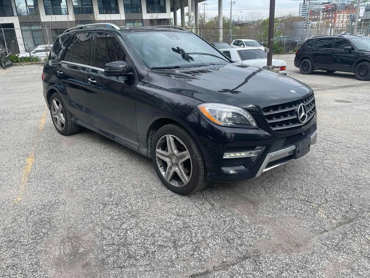 Mercedes-Benz ML 350 BlueTEC/ПОДГРЕВИ/360 КАМЕРИ/ПАНОРАМА, снимка 3 - Автомобили и джипове - 54655877