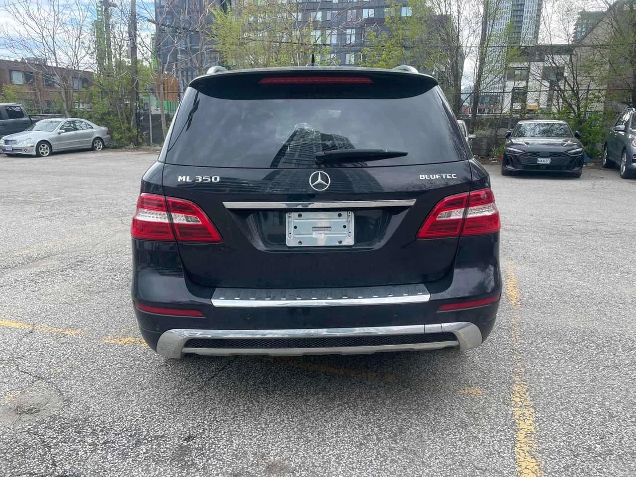 Mercedes-Benz ML 350 BlueTEC/ПОДГРЕВИ/360 КАМЕРИ/ПАНОРАМА, снимка 6 - Автомобили и джипове - 54655877