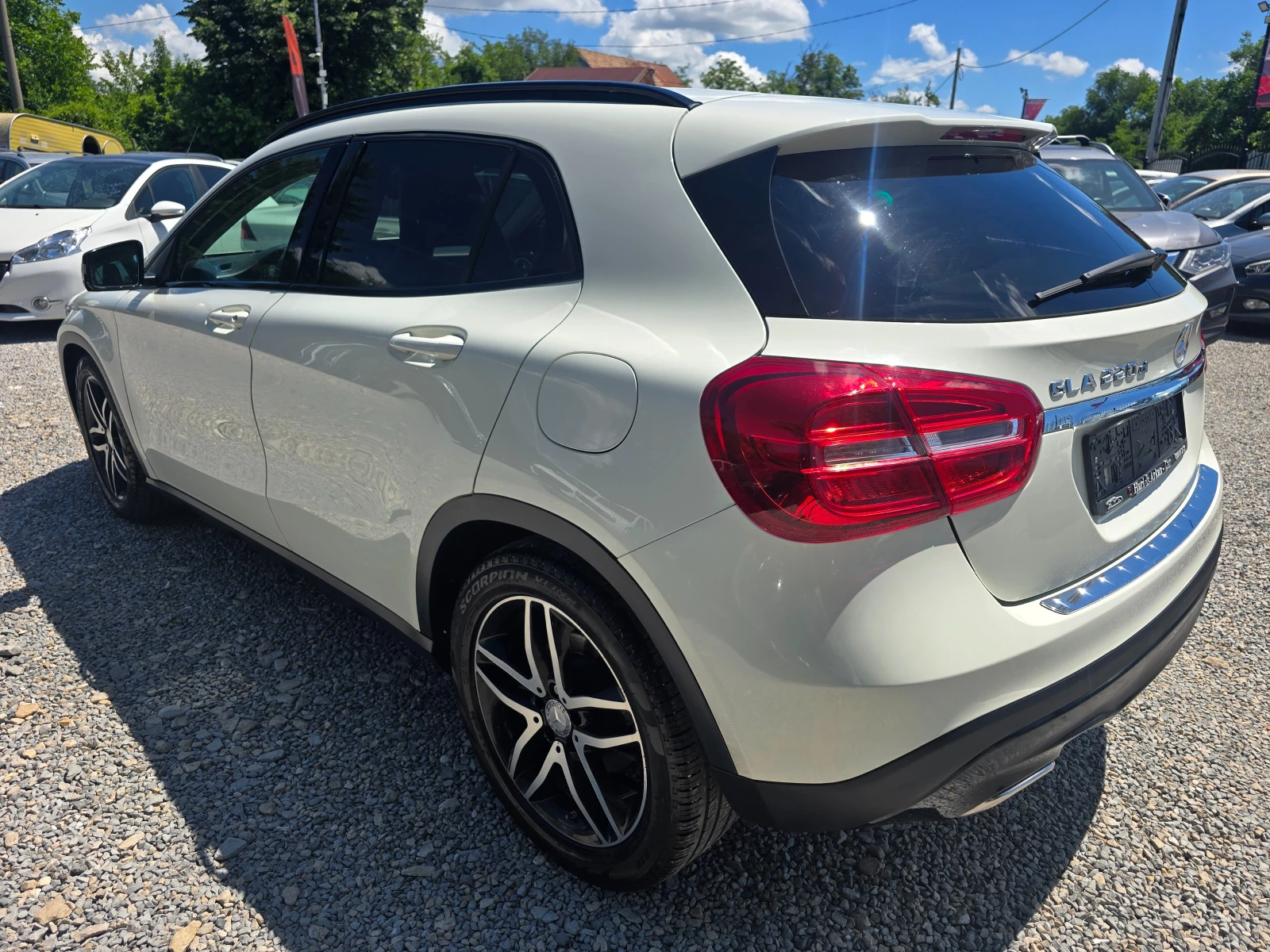 Mercedes-Benz GLA 2.2CDI-170 K.C-ЕВРО 6В-7 G-TRONIC-НАВИГАЦИЯ-КАМЕРА, снимка 4 - Автомобили и джипове - 54913478