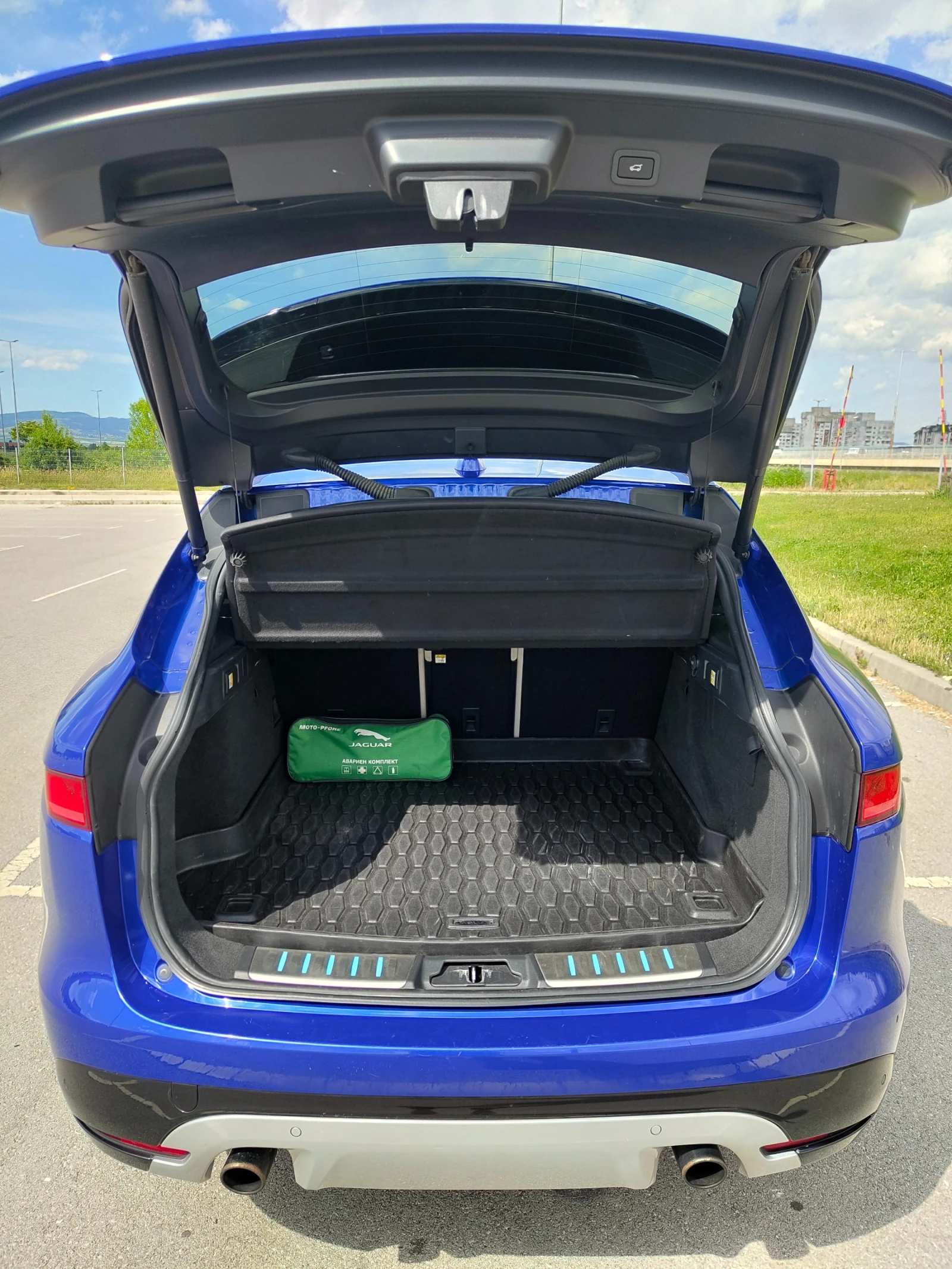 Jaguar F-PACE Supercharged, снимка 15 - Автомобили и джипове - 55505802