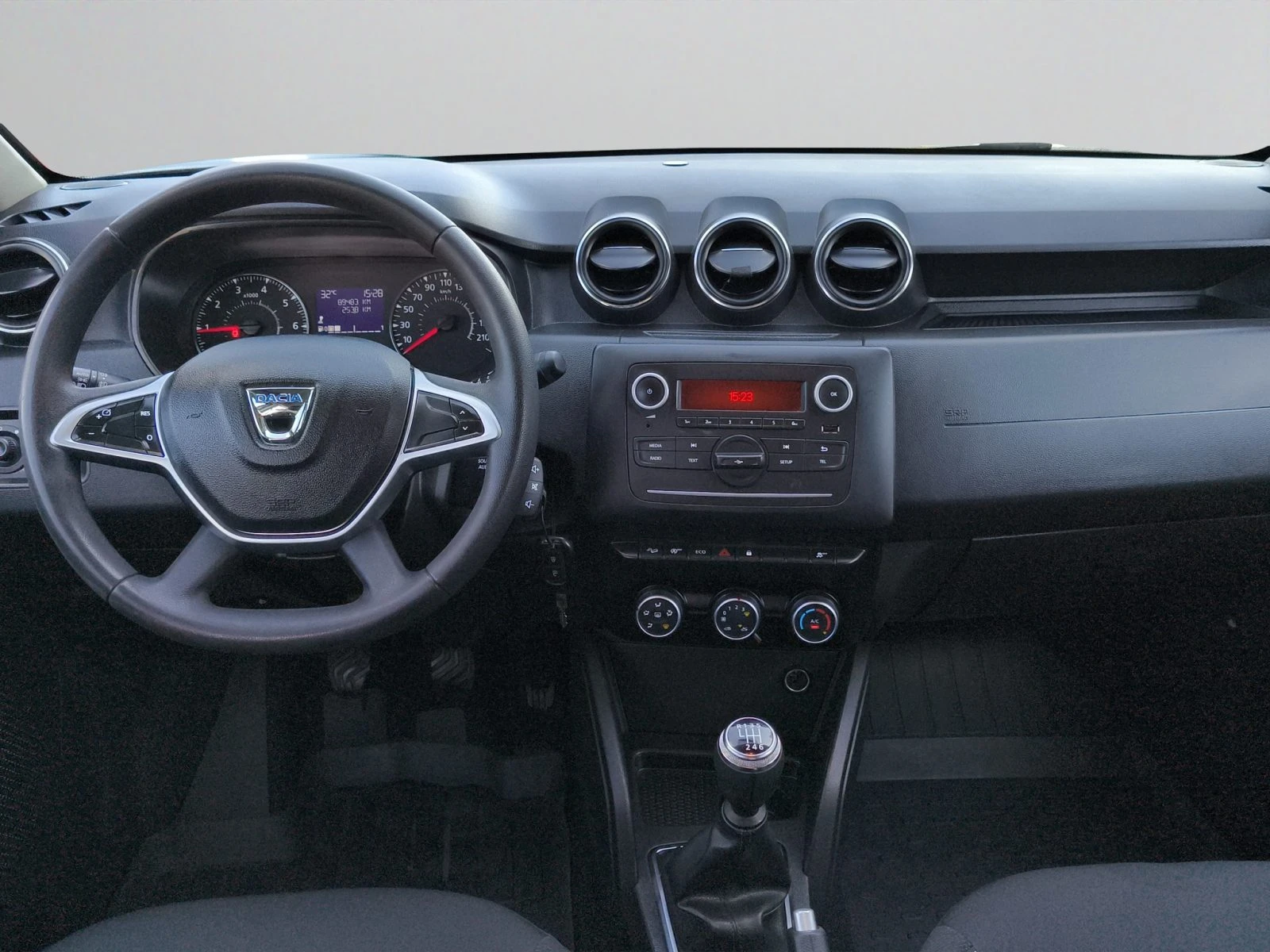 Dacia Duster 1.5 dCi 116hp BVM6 4WD E6//2109R23, снимка 9 - Автомобили и джипове - 55654855