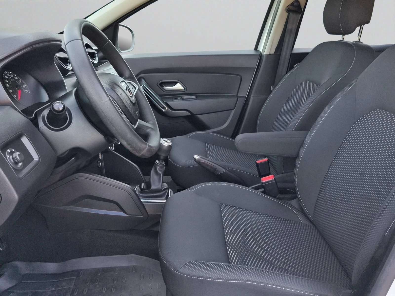 Dacia Duster 1.5 dCi 116hp BVM6 4WD E6//2109R23, снимка 11 - Автомобили и джипове - 55654855