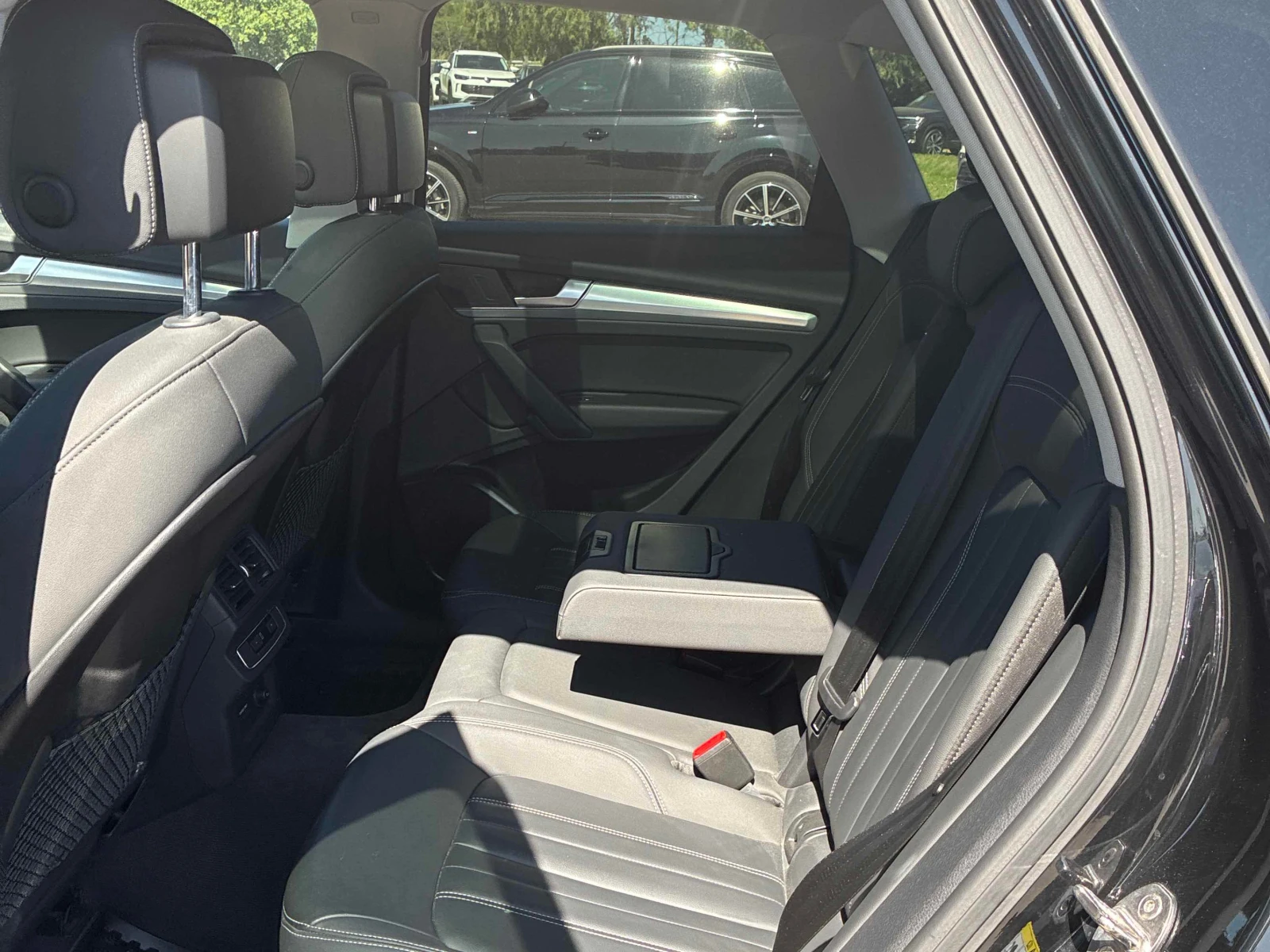 Audi Q5 * Progressiv * CARFAX * ОПЦИЯ ЗА ФИНАНСИРАНЕ, снимка 12 - Автомобили и джипове - 56093619