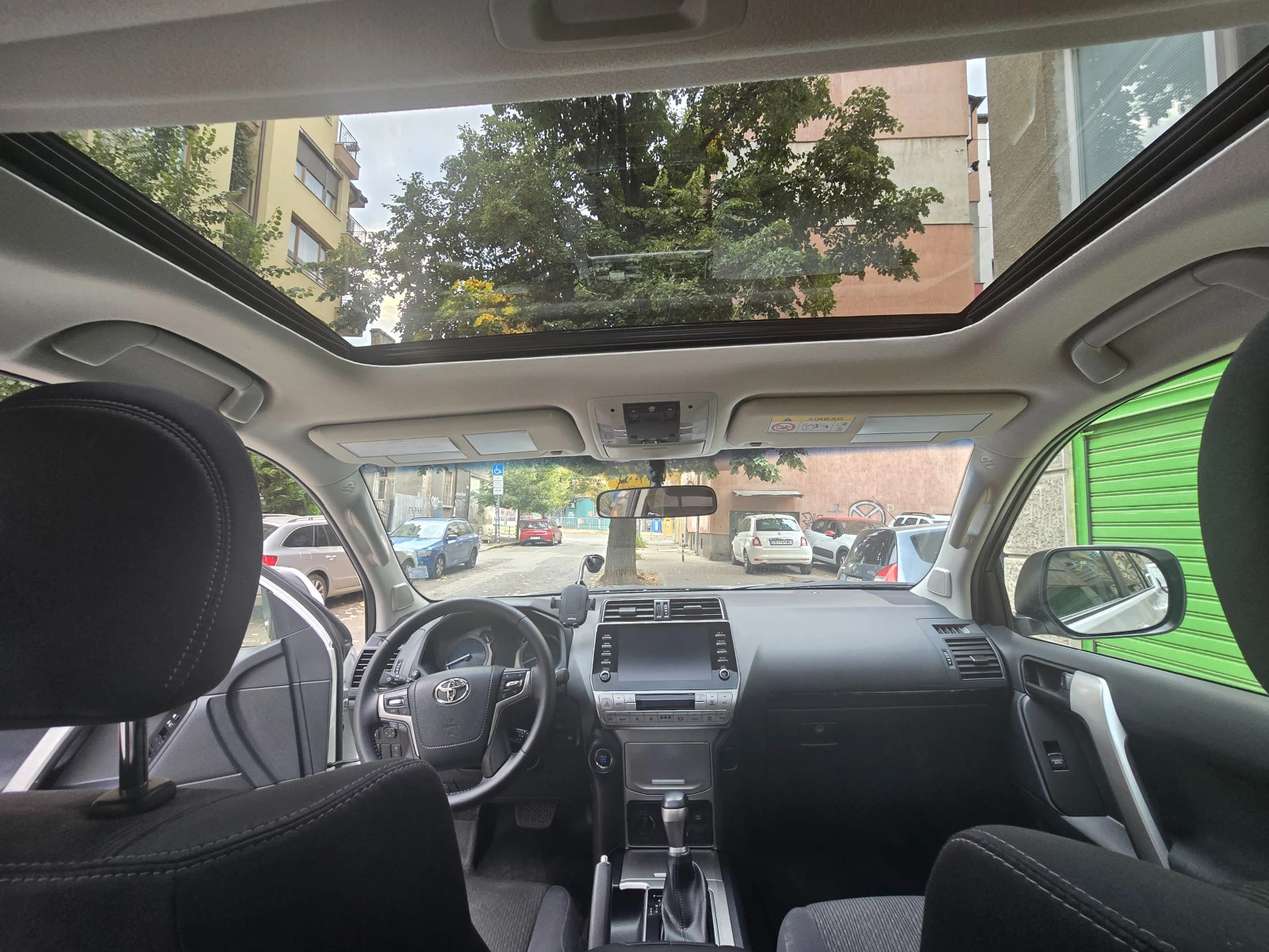 Toyota Land cruiser, снимка 7 - Автомобили и джипове - 56447235