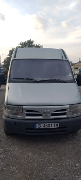  Nissan Interstar