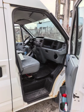Ford Transit T 350, снимка 11 - Бусове и автобуси - 53687299