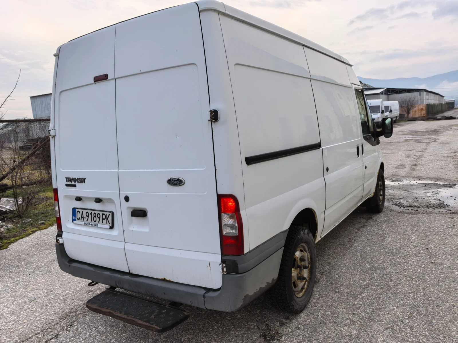Ford Transit T 350 - изображение 8