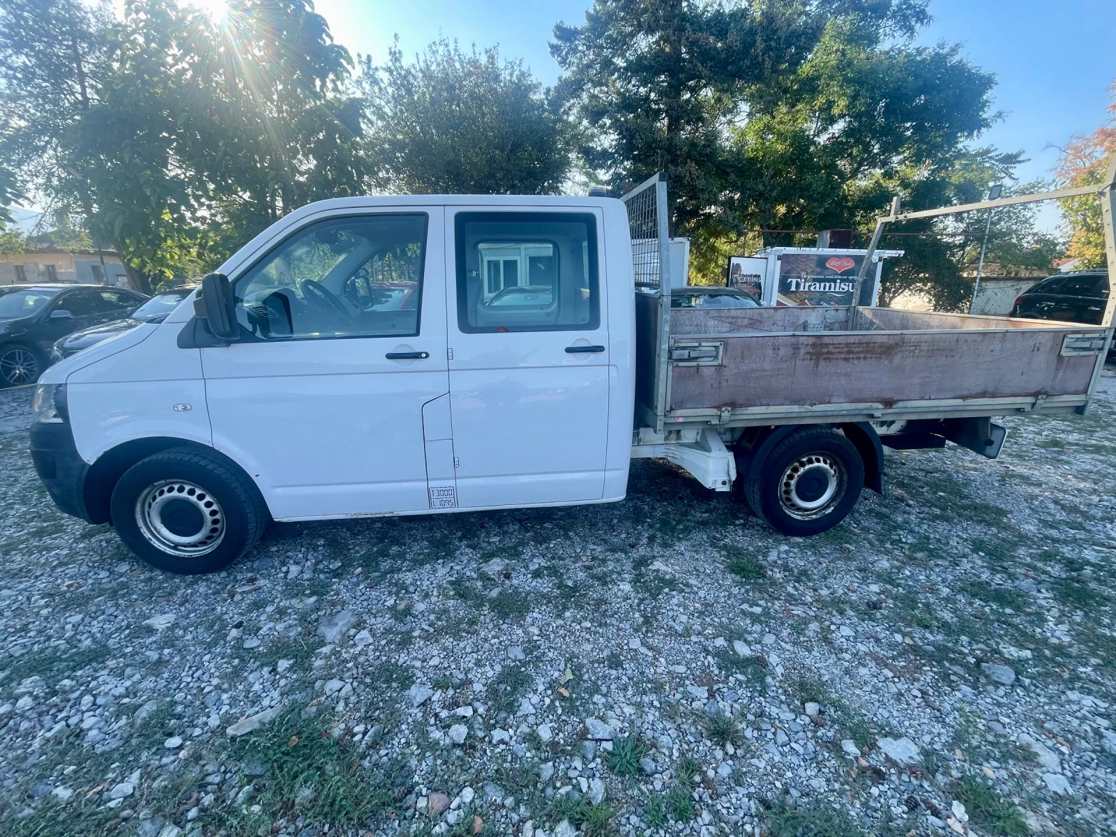 VW Transporter T5 2, 0 TDI  doka, снимка 4 - Бусове и автобуси - 56009713