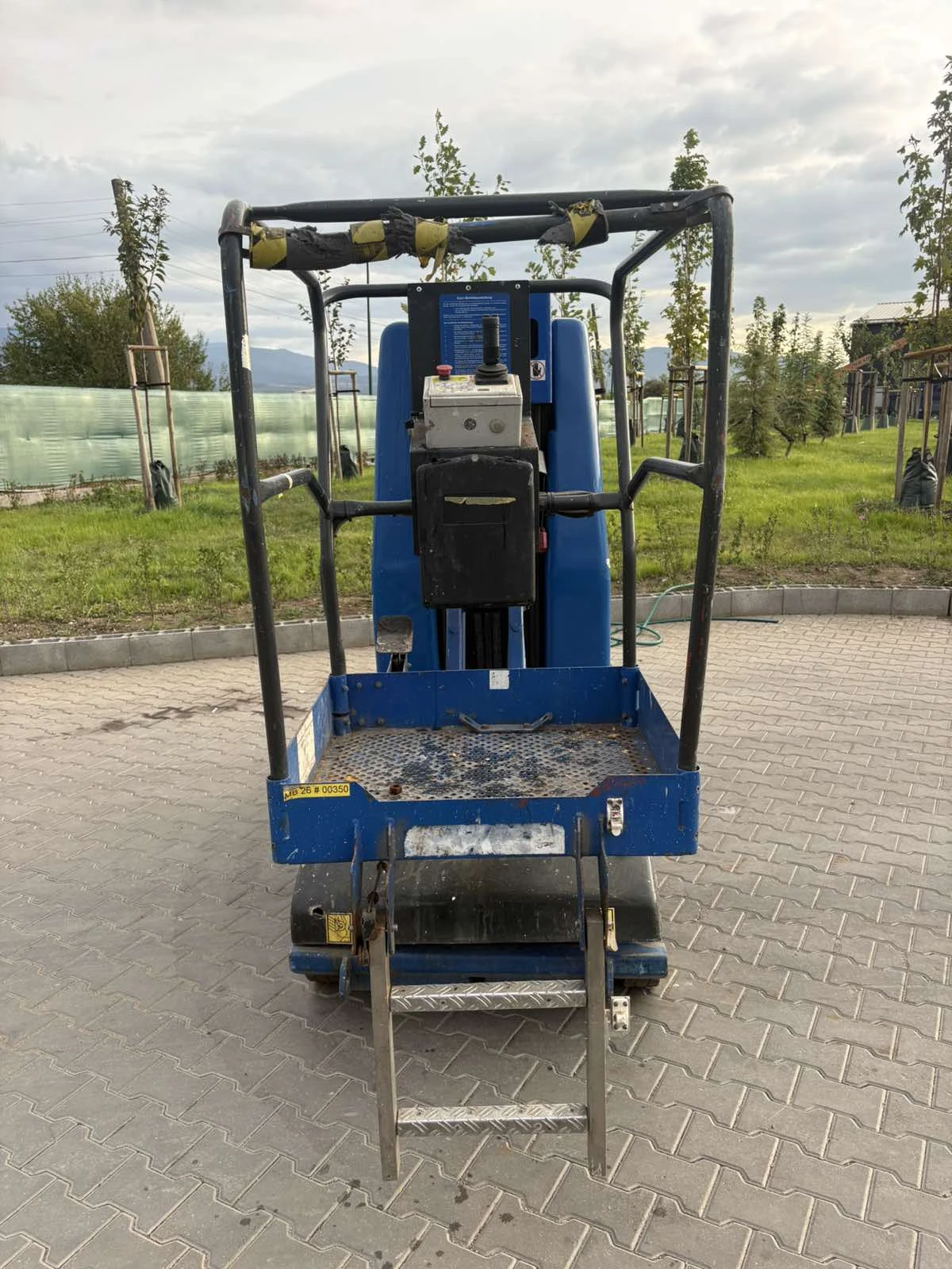 ��������� UpRight MB26 | Mobile.bg � ����������� 3