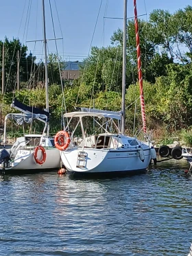 Ветроходна лодка Comar Comet 850, снимка 1