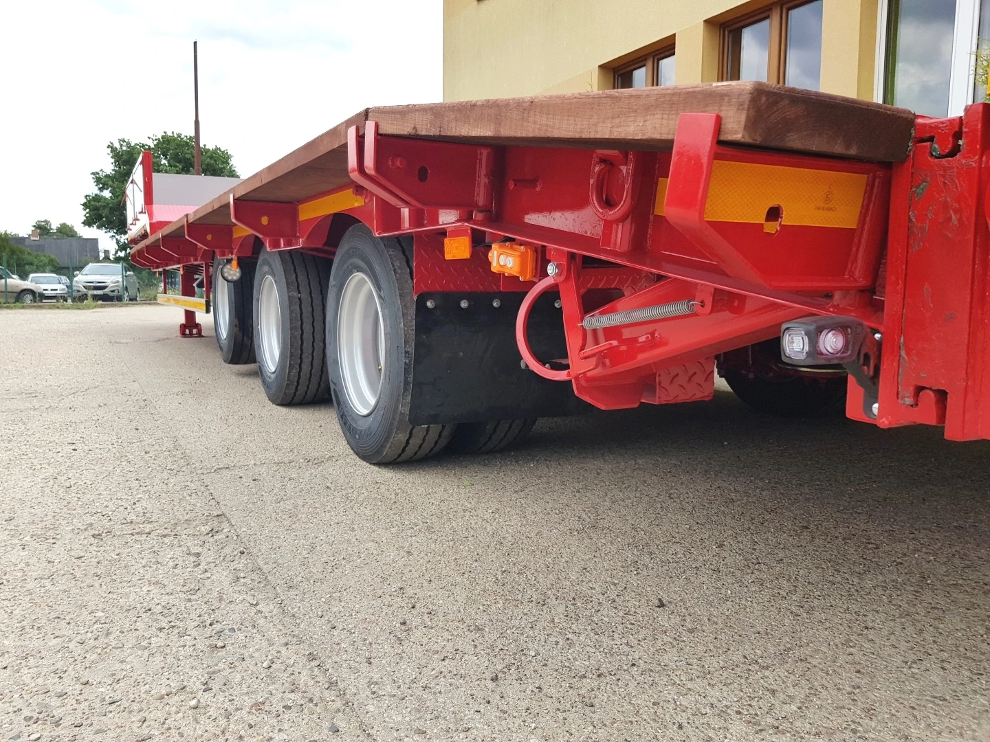 ����������� JANMIL | Mobile.bg � ����������� 12