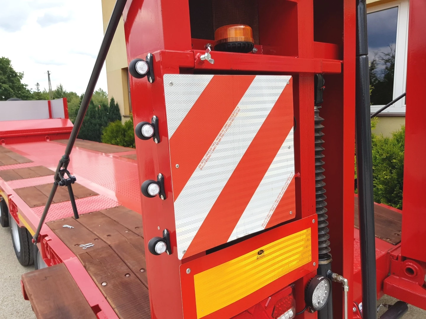 ����������� JANMIL | Mobile.bg � ����������� 3