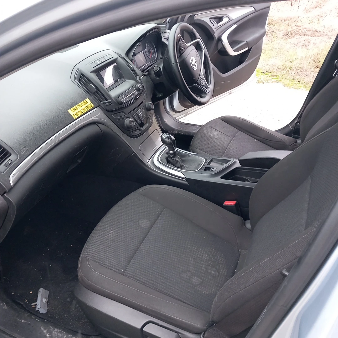 Opel Insignia A Facelift 2,0 Silver CDTI 2015./    2015    | Mobile.bg   8