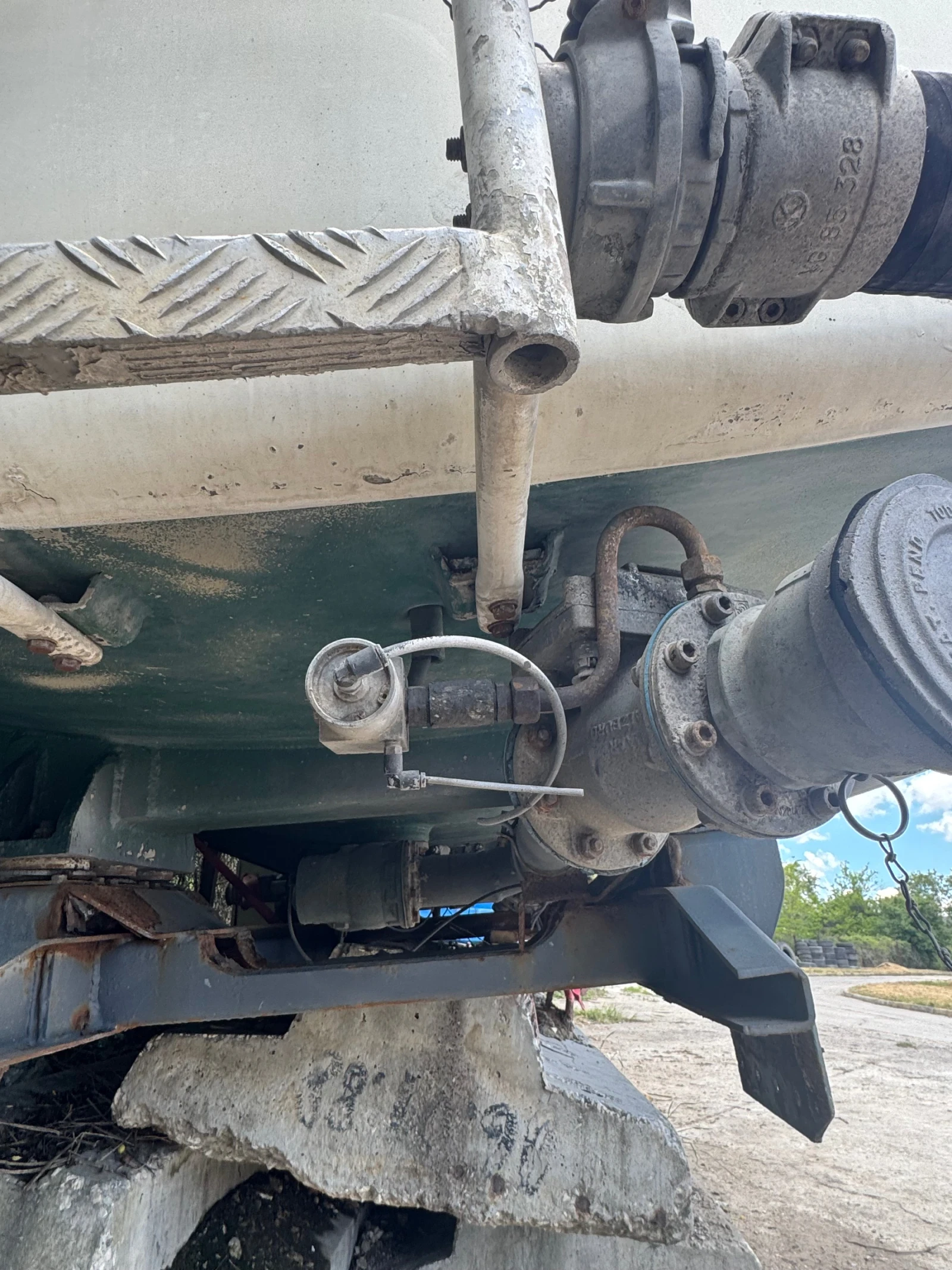     17010  | Mobile.bg   16