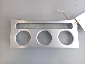 Лайсна около климатроник Фолксваген Пасат Б6 (к)