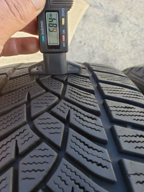 Гуми Зимни 225/45R18, снимка 9