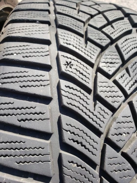 Гуми Зимни 225/45R18, снимка 6