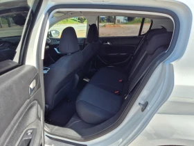 Peugeot 308 2.0HDI GT Автомат, снимка 11
