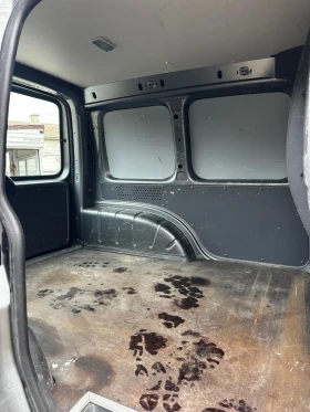 VW Caddy 1.6TDI DSG, снимка 9