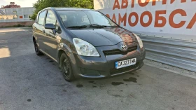  Toyota Corolla verso
