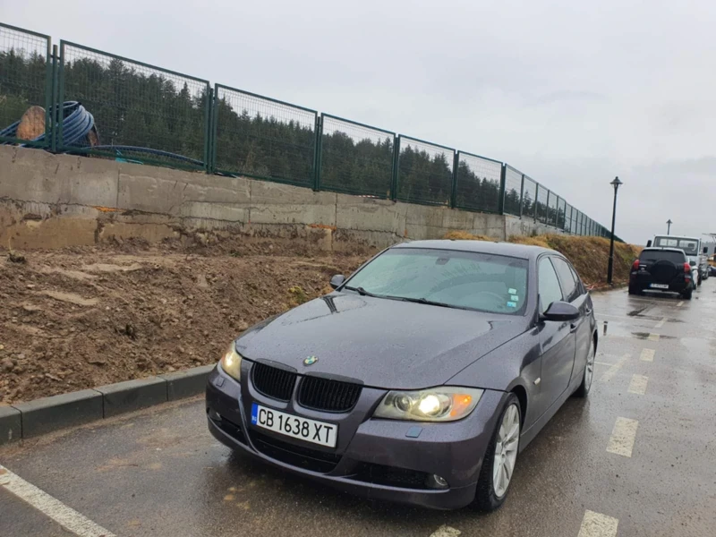 BMW 320, снимка 4 - Автомобили и джипове - 48935972