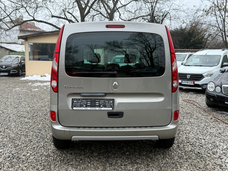 Renault Kangoo 1.5dCi Пътническо, снимка 5 - Автомобили и джипове - 49280675