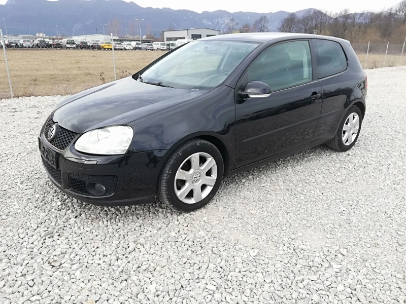 VW Golf 1.6FSI avtomat navi, снимка 1 - Автомобили и джипове - 49447723