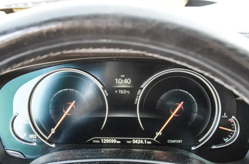 BMW 540 2018 BMW 5 Series 540xi, снимка 8 - Автомобили и джипове - 52076835