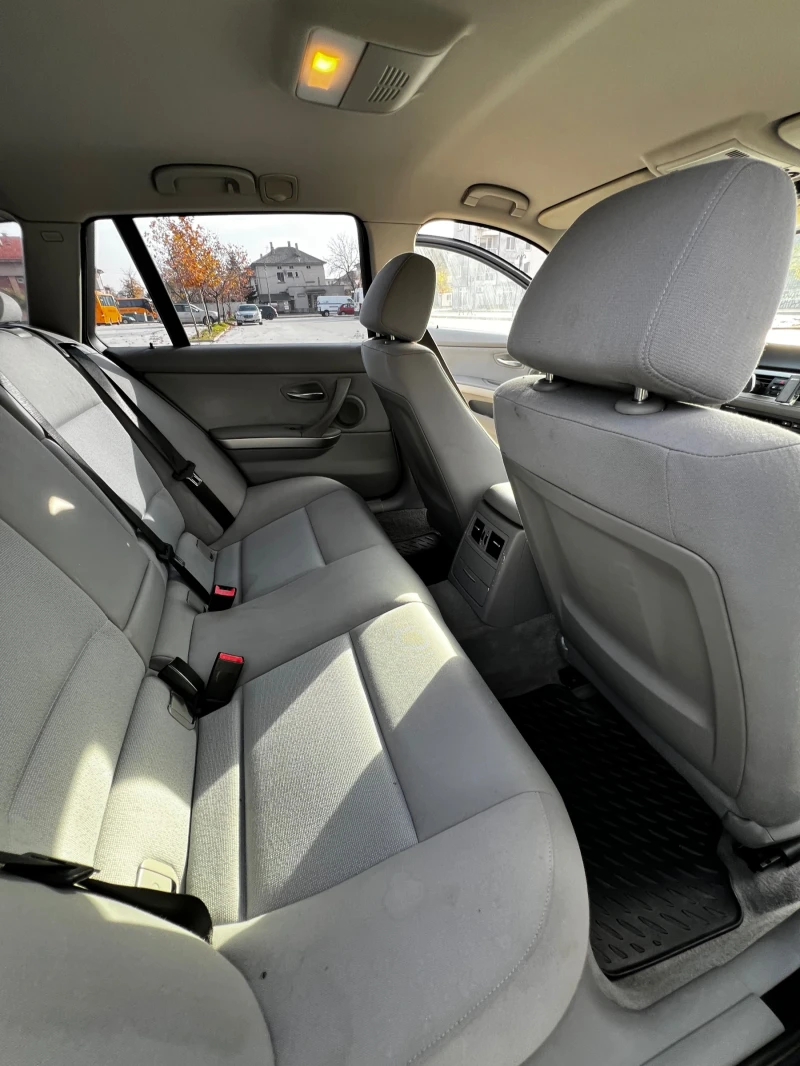 BMW 318, снимка 8 - Автомобили и джипове - 52445690