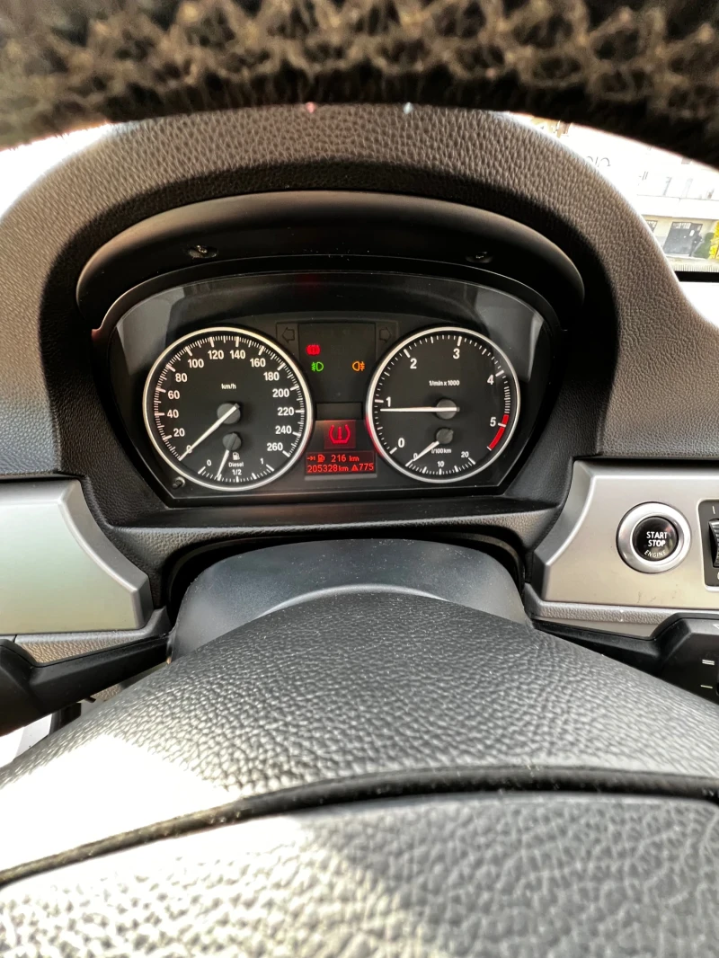 BMW 318, снимка 6 - Автомобили и джипове - 52445690