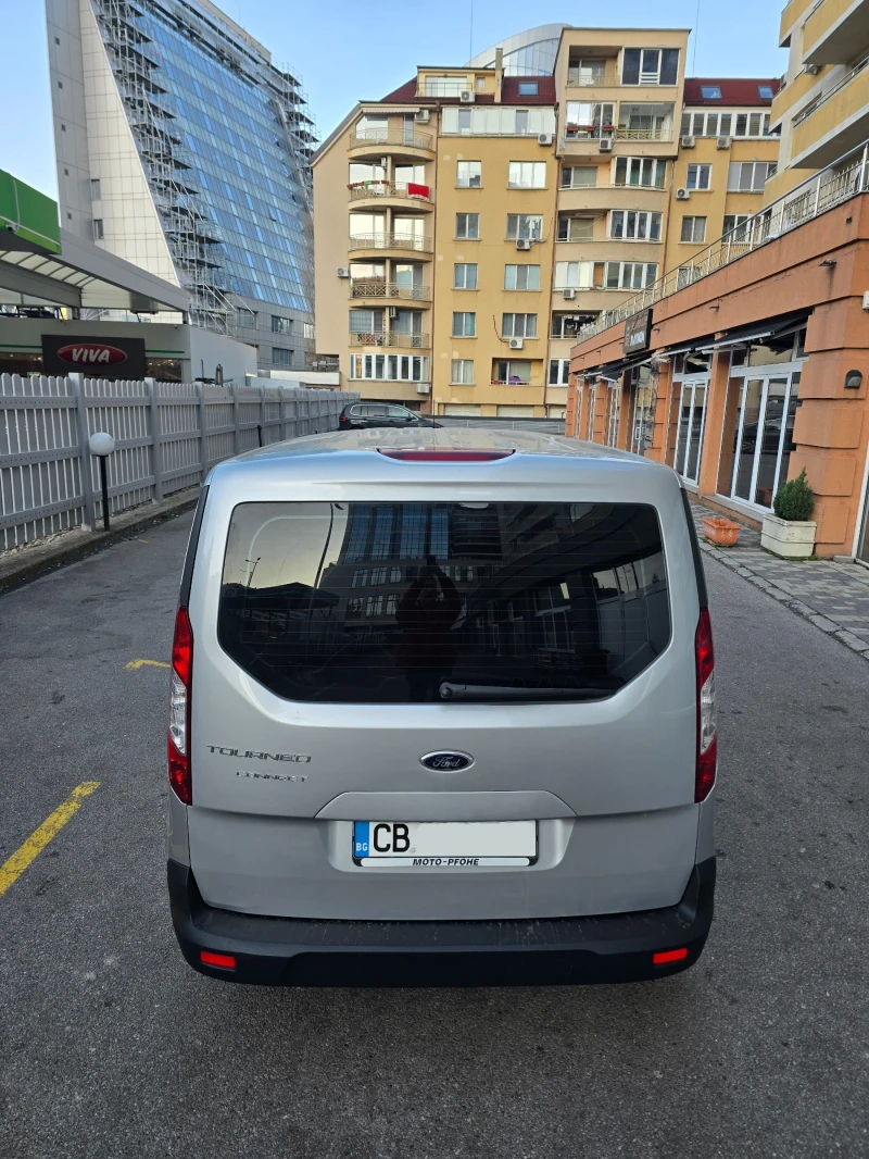Ford Tourneo Connect Grand 1.6TDCI, снимка 5 - Автомобили и джипове - 52804212