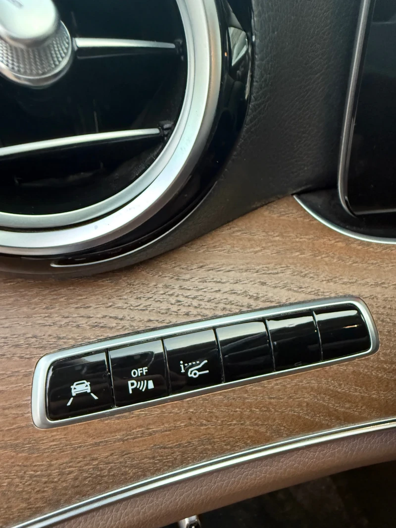 Mercedes-Benz E 220 All-Terrain 4MATIC 360 Burmaster Full, снимка 6 - Автомобили и джипове - 52810574