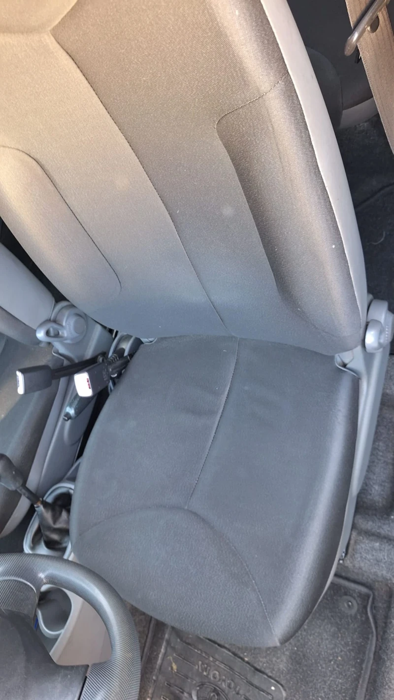 Toyota Aygo 1.0vvti нов внос от Италия , снимка 8 - Автомобили и джипове - 53052482