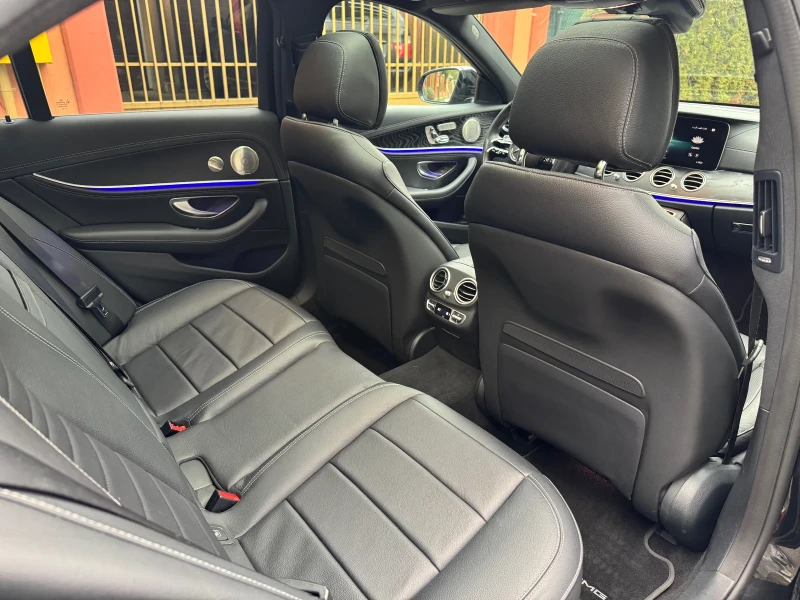 Mercedes-Benz E 220 4MATIC* 50000км* PANORAMA* обдухване* BURMESTER* , снимка 11 - Автомобили и джипове - 53224579