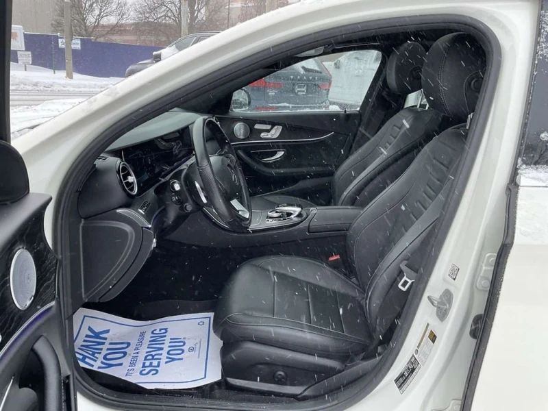 Mercedes-Benz E 400 * CARFAX * ЦЕНА ДО БГ, снимка 9 - Автомобили и джипове - 53235696