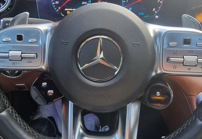 Mercedes-Benz AMG GT 53 4MATIC+ , снимка 4 - Автомобили и джипове - 53950792