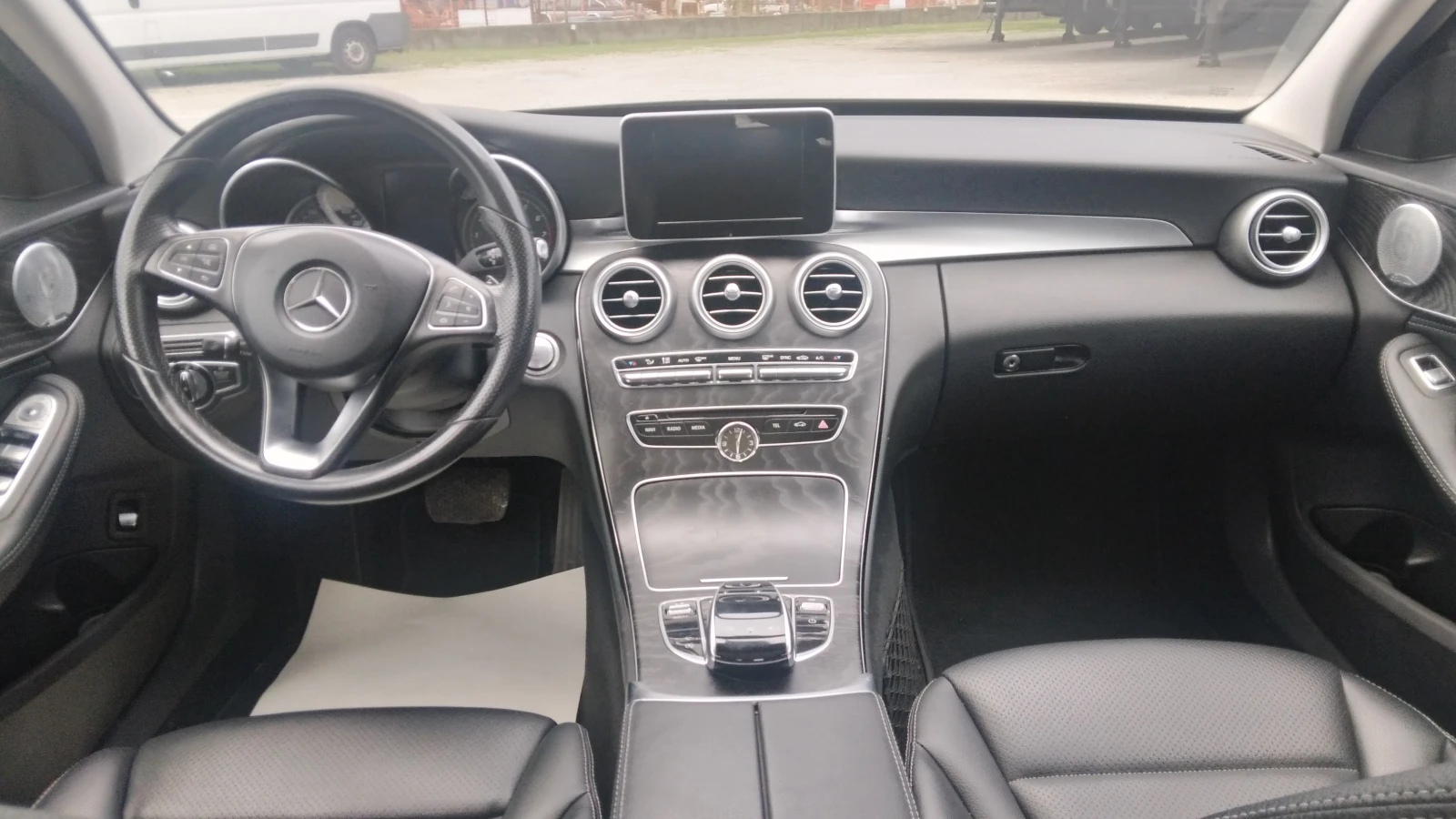 Mercedes-Benz C 300 | Mobile.bg — изображение 16