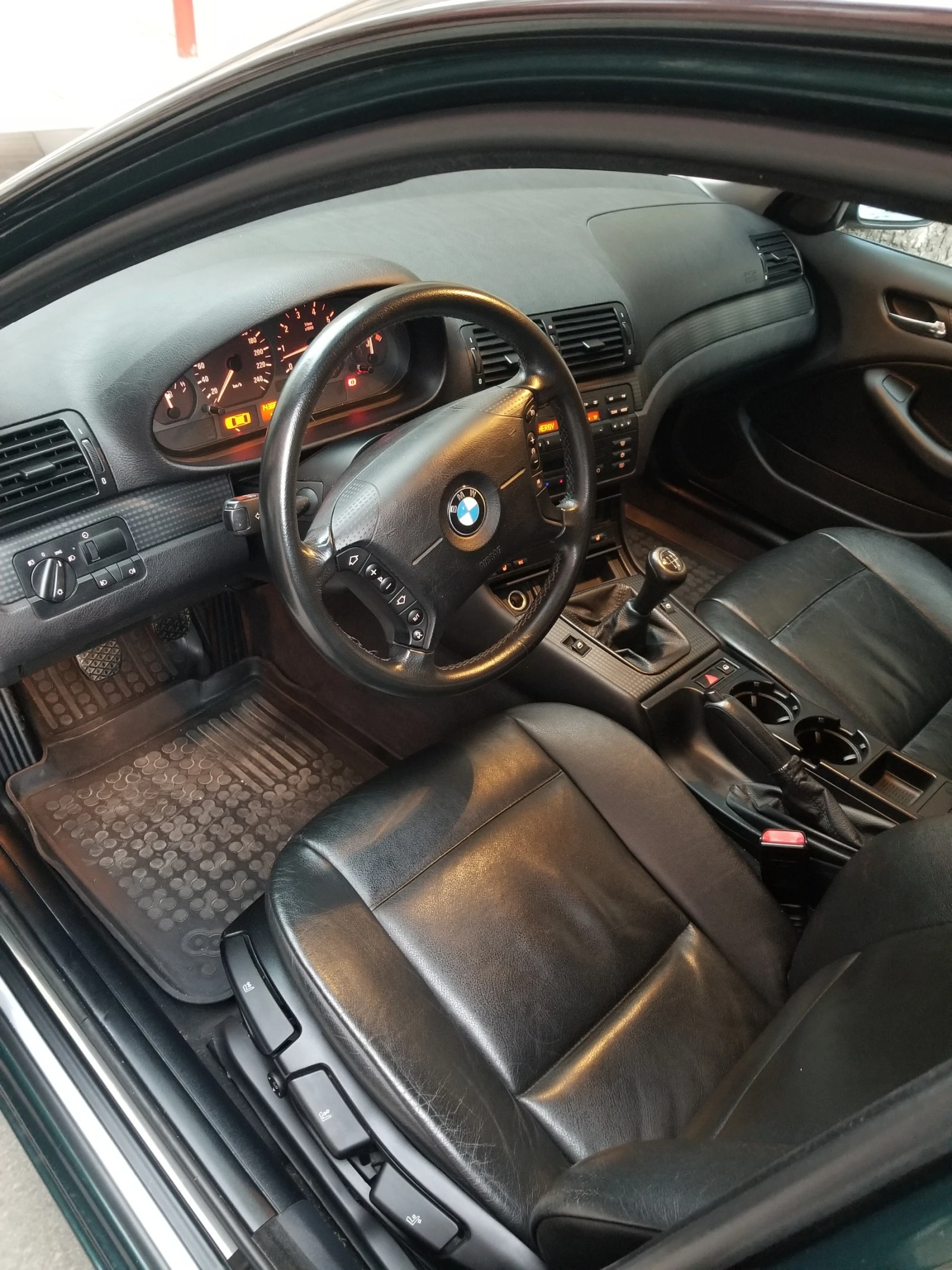 BMW 320  - изображение 3