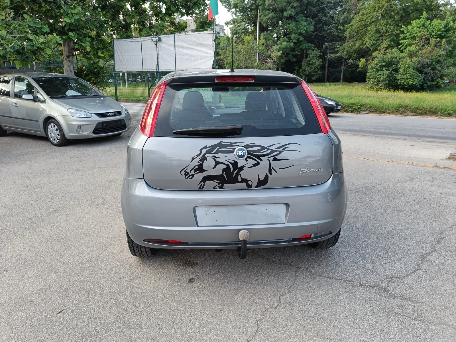Fiat Punto 1.4 BARTER 80 - изображение 6