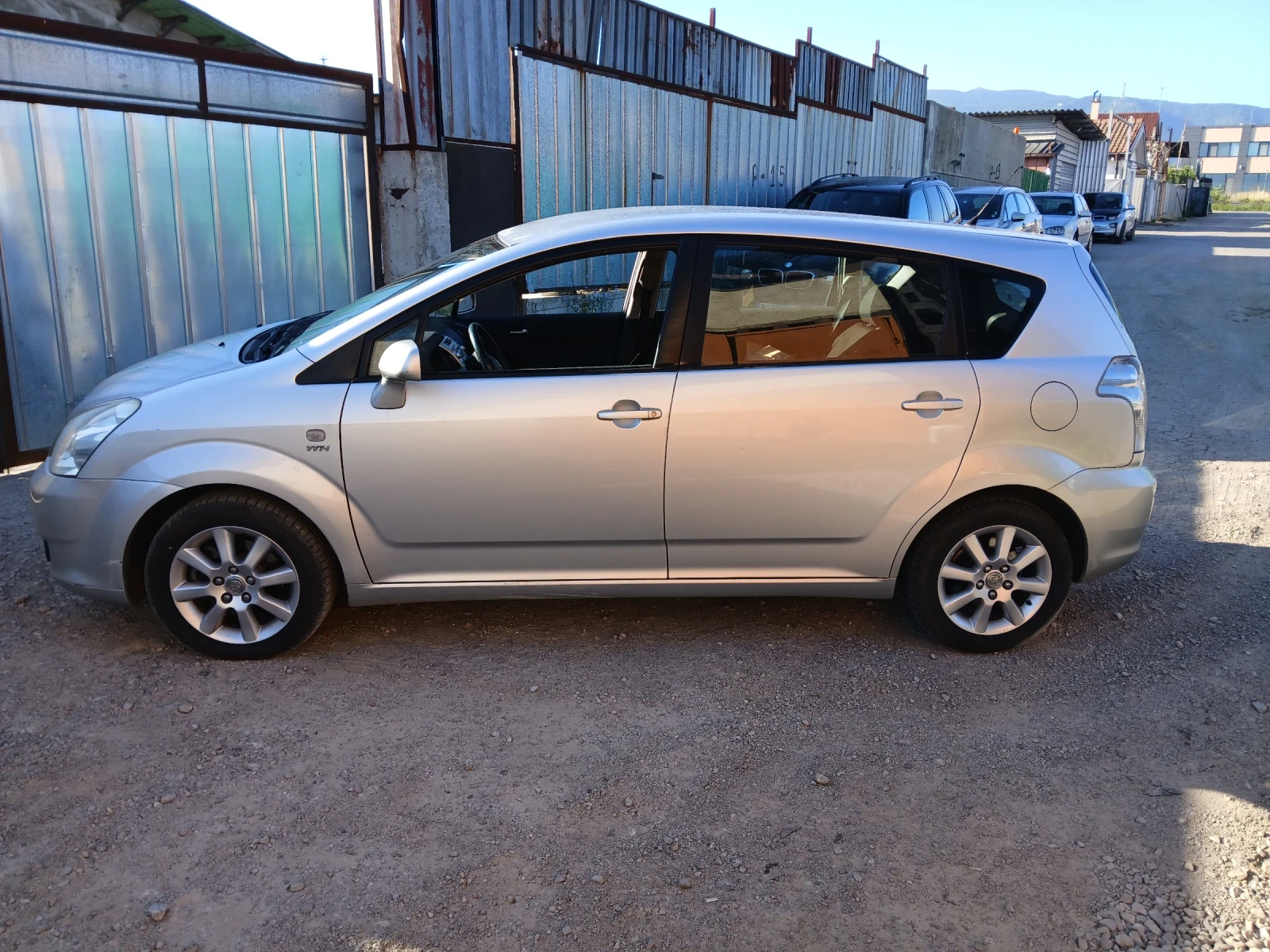 Toyota Corolla verso  - изображение 2