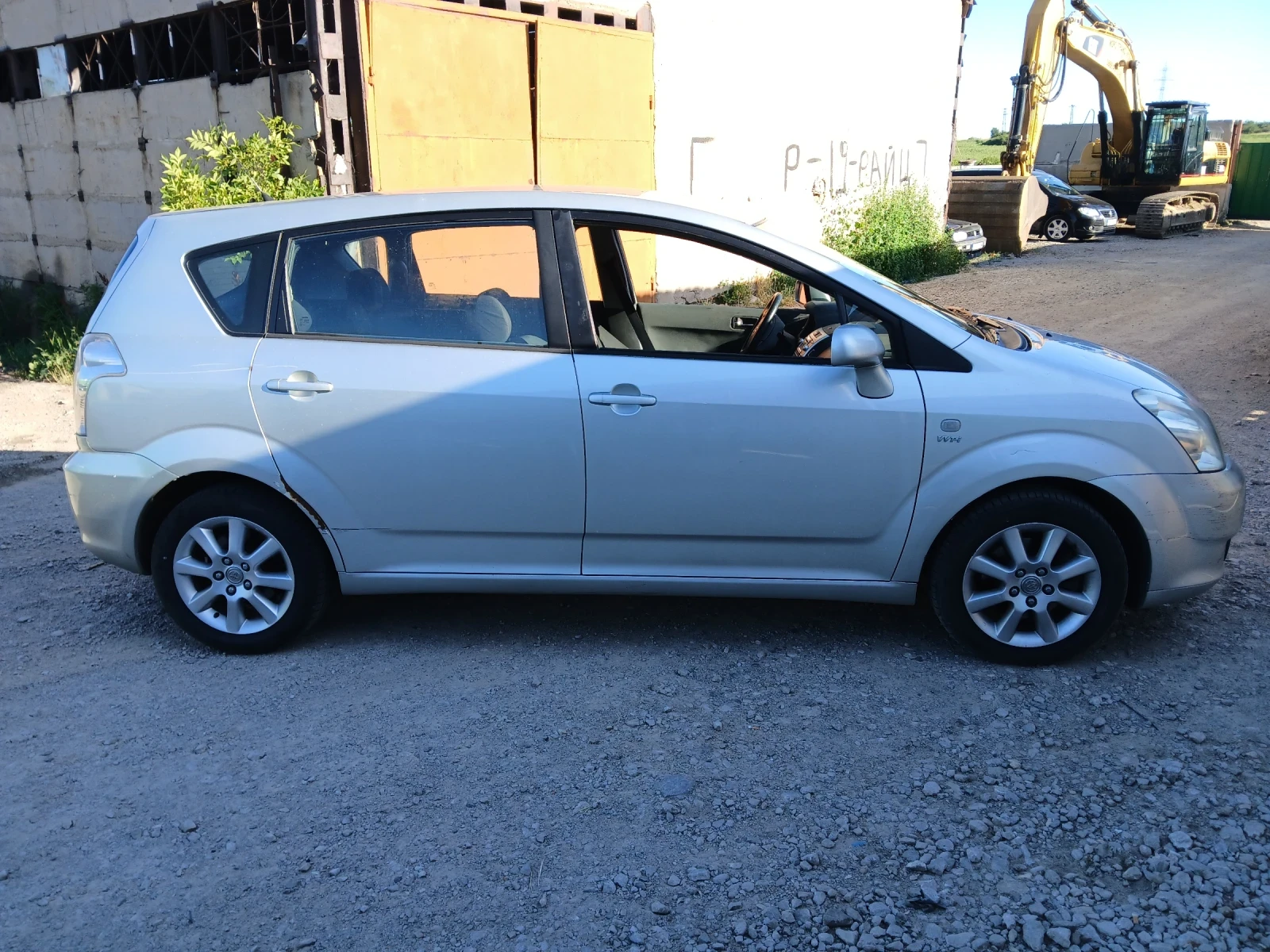 Toyota Corolla verso  - изображение 3