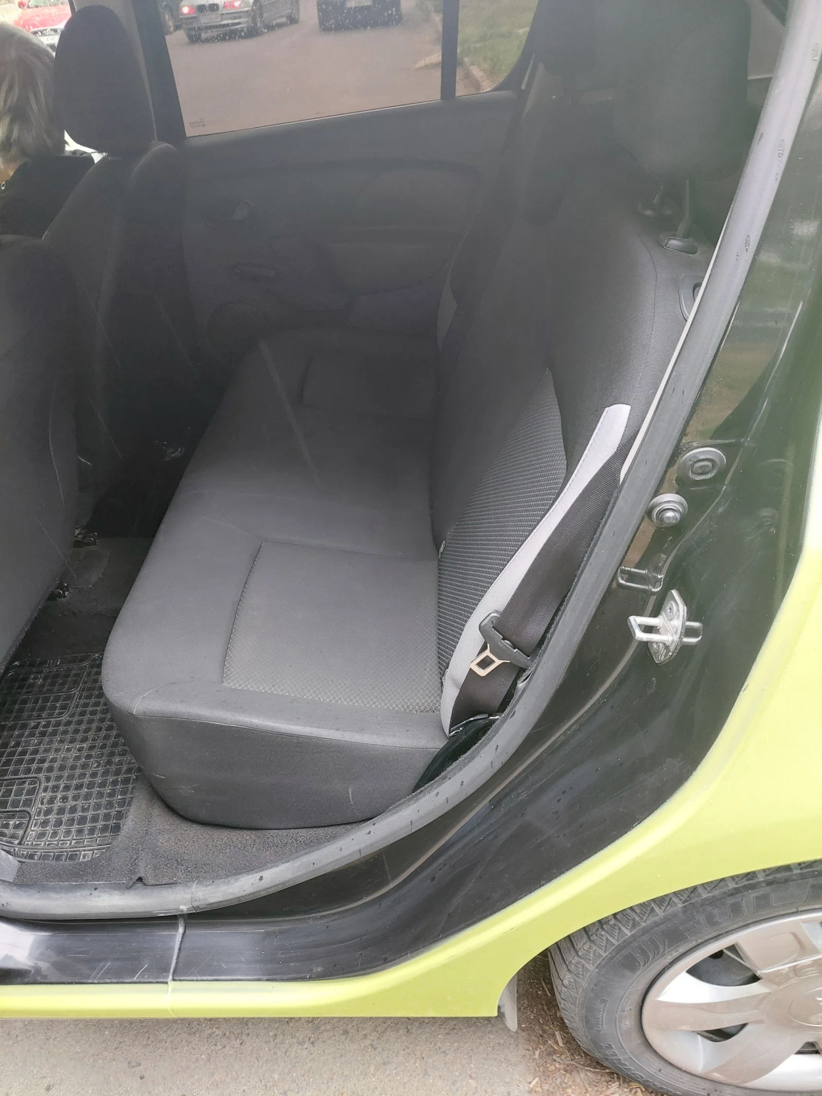 Dacia Sandero 1.2i  евро 6 - изображение 5